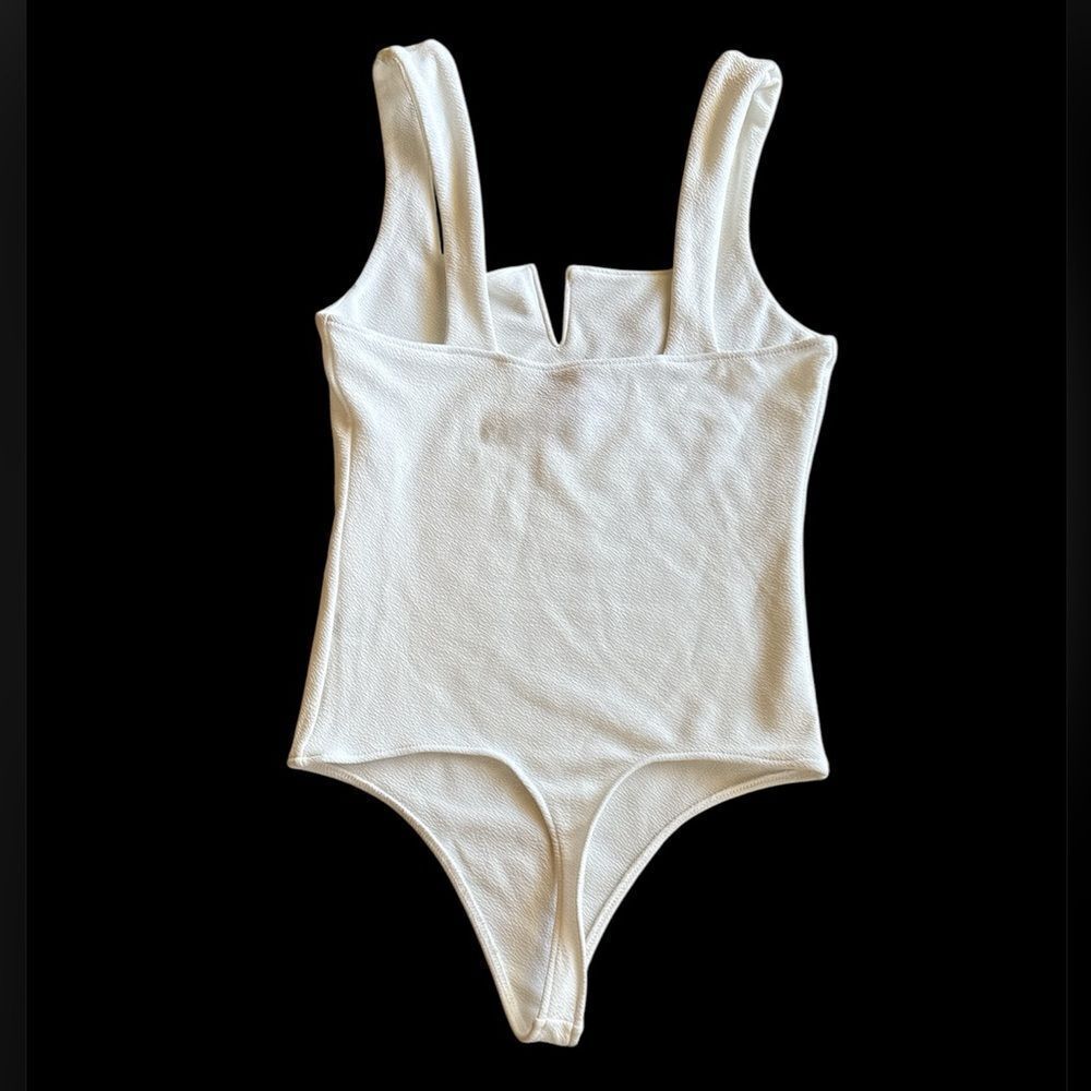 Show Me Your MuMu Arlo Bodysuit Bone Stretch M NWOT - Picture 6 of 8